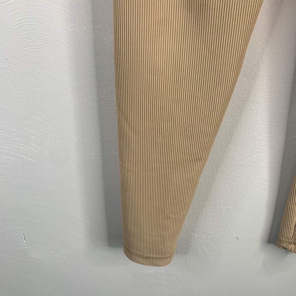 Strut This Tan Island Ankle Legging - Picture 4 of 8